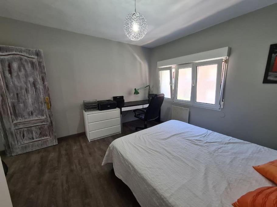 A Un Paso De La Playa, Amplio Apartamento Χιχόν Εξωτερικό φωτογραφία
